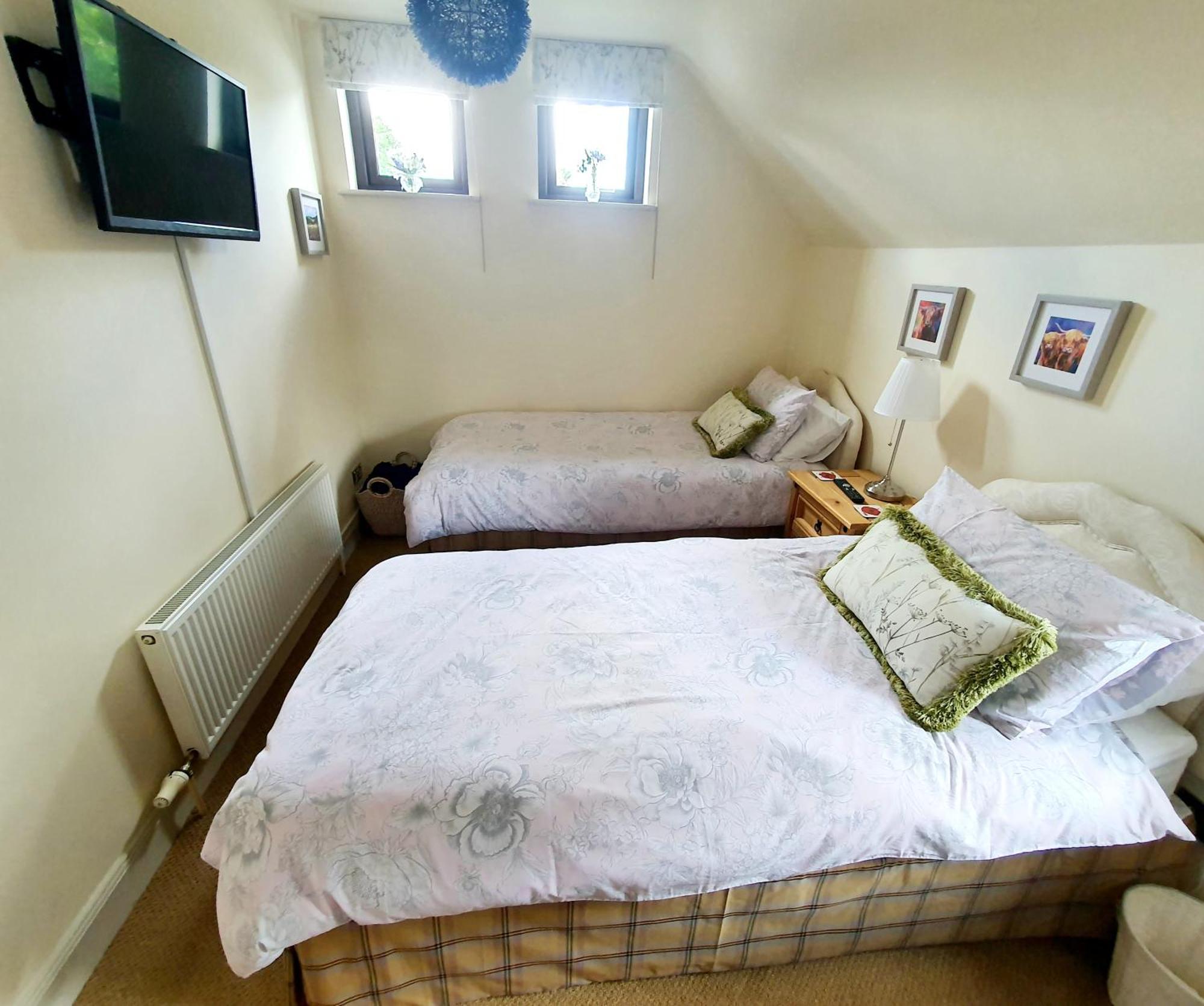 Lindas Retreats Self Catering Accommodation 1 Bedroom Cottage Or 3 Bedroom House Томинтоул Экстерьер фото